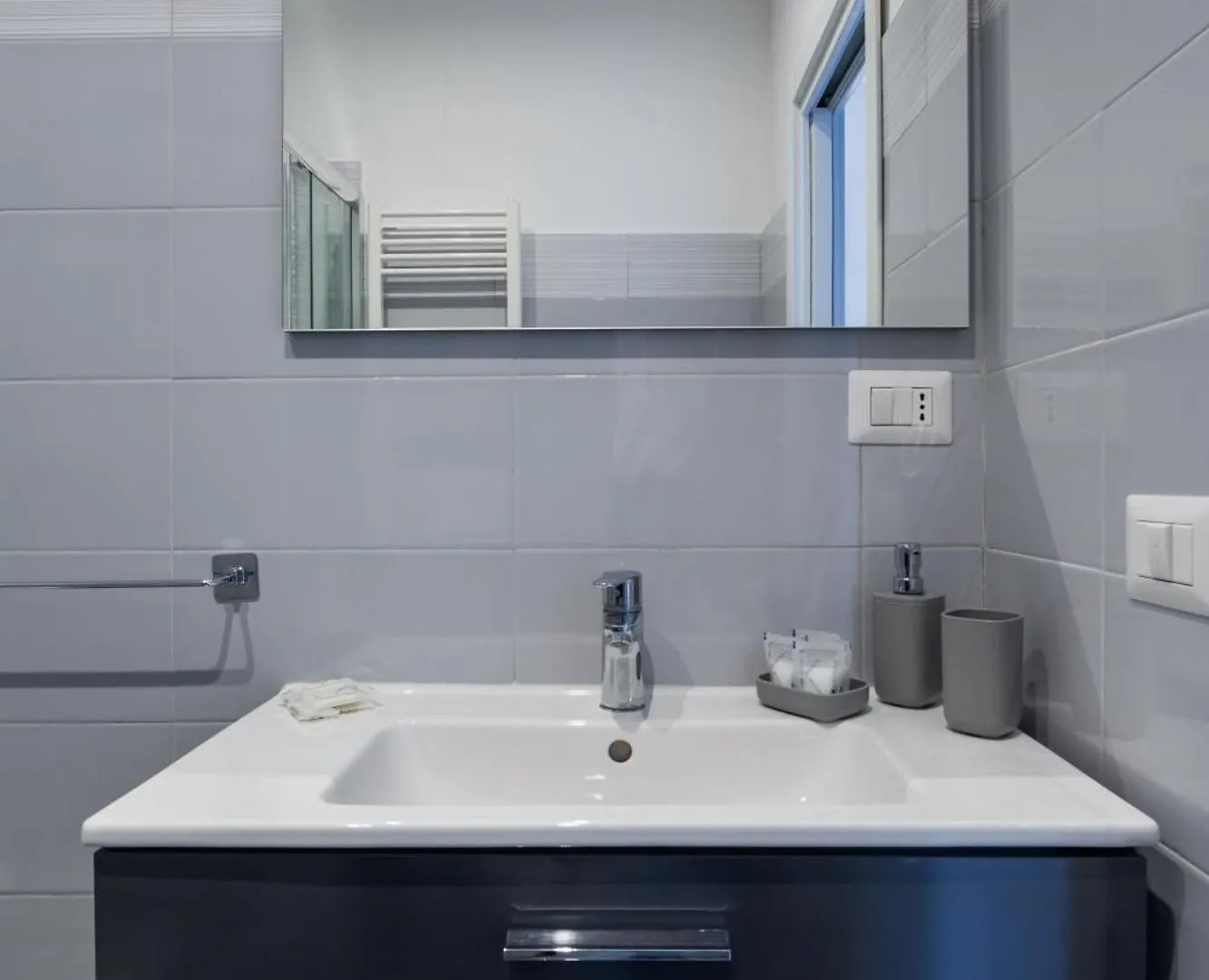 Aparthotel Central Station Housing Apartments By Dimorra Naples
