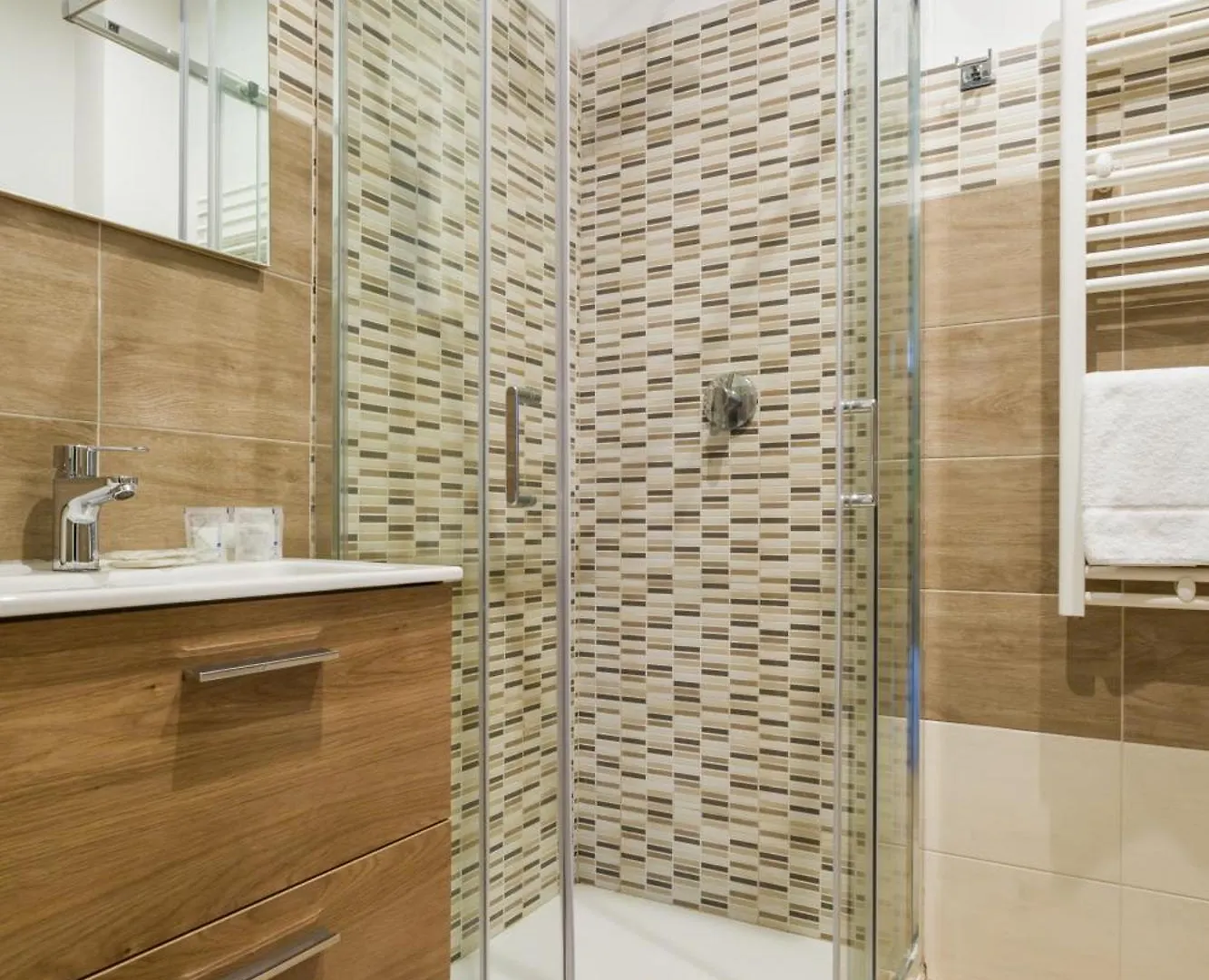 Aparthotel Central Station Housing Apartments By Dimorra Naples Italy