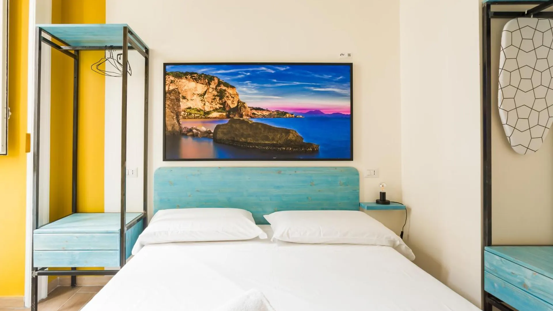 Aparthotel Central Station Housing Apartments By Dimorra Napoli