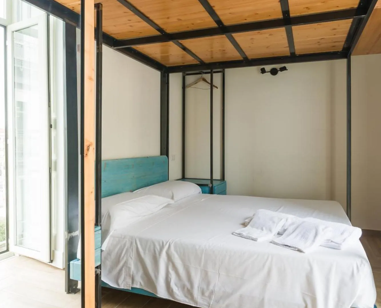 Aparthotel Central Station Housing Apartments By Dimorra Napoli
